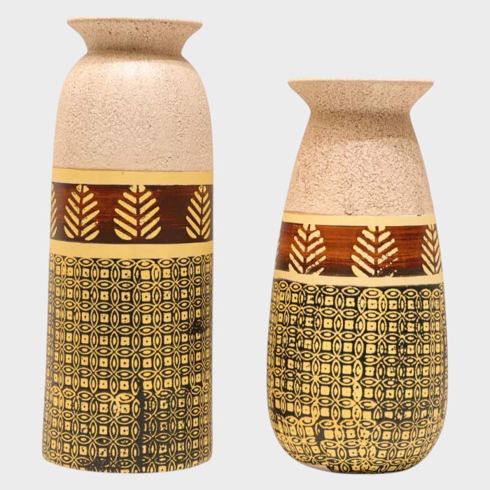 Patterned Decorative Vase with Earthy Tones - Modern Home Accent