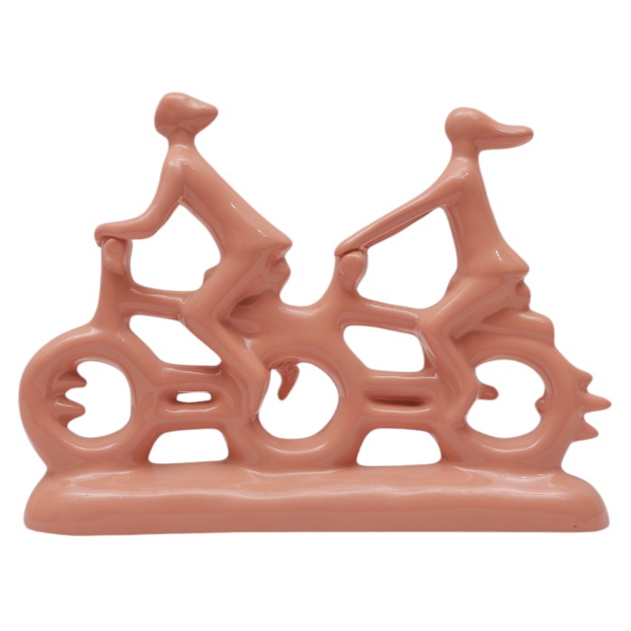 Sculptural Set: Figurative Forms, Dynamic Poses, Artistic Accents for Contemporary Interiors.