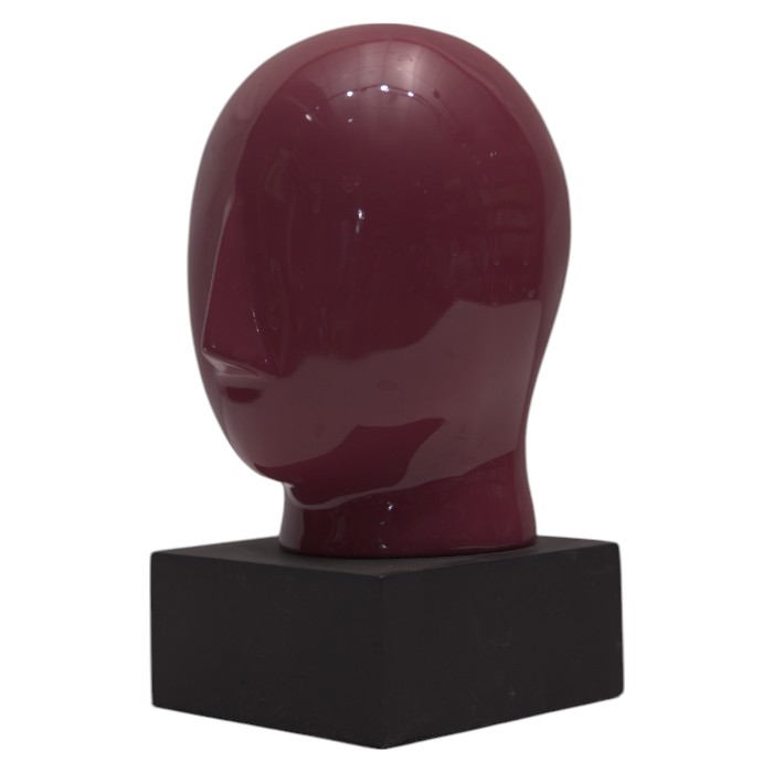 Modern Head Sculpture: Smooth Finish, Geometric Base, Contemporary Artistic Statement for Home Decor.