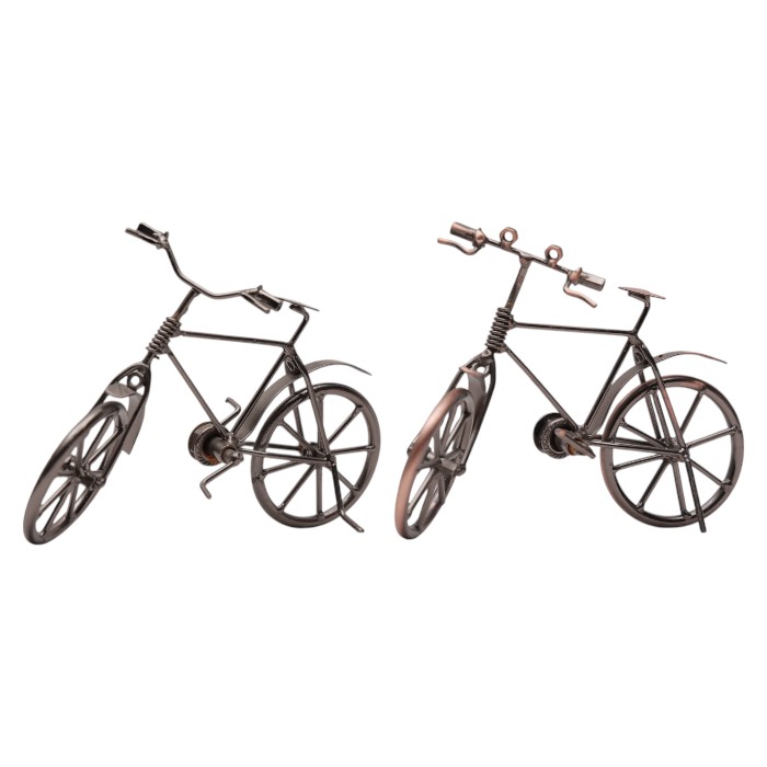 Retro Simulated Bike Figurines: Vintage Bicycle Decor, Rustic Metal Art, Handcrafted Details, Set of Two, Add a Touch of Nostalgia.